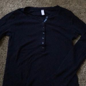 Gap long-sleeve t-shirt